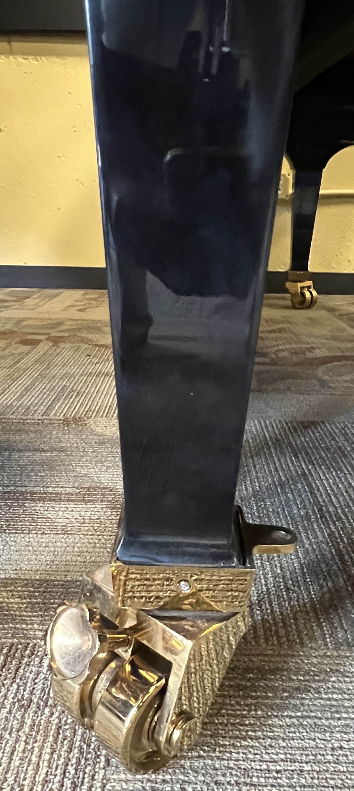 Steinway D — thumbnail 4